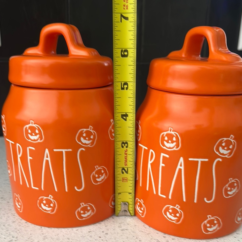Rae Dunn Canister w/lid • TREATS (NWOT) - Picture 4 of 10